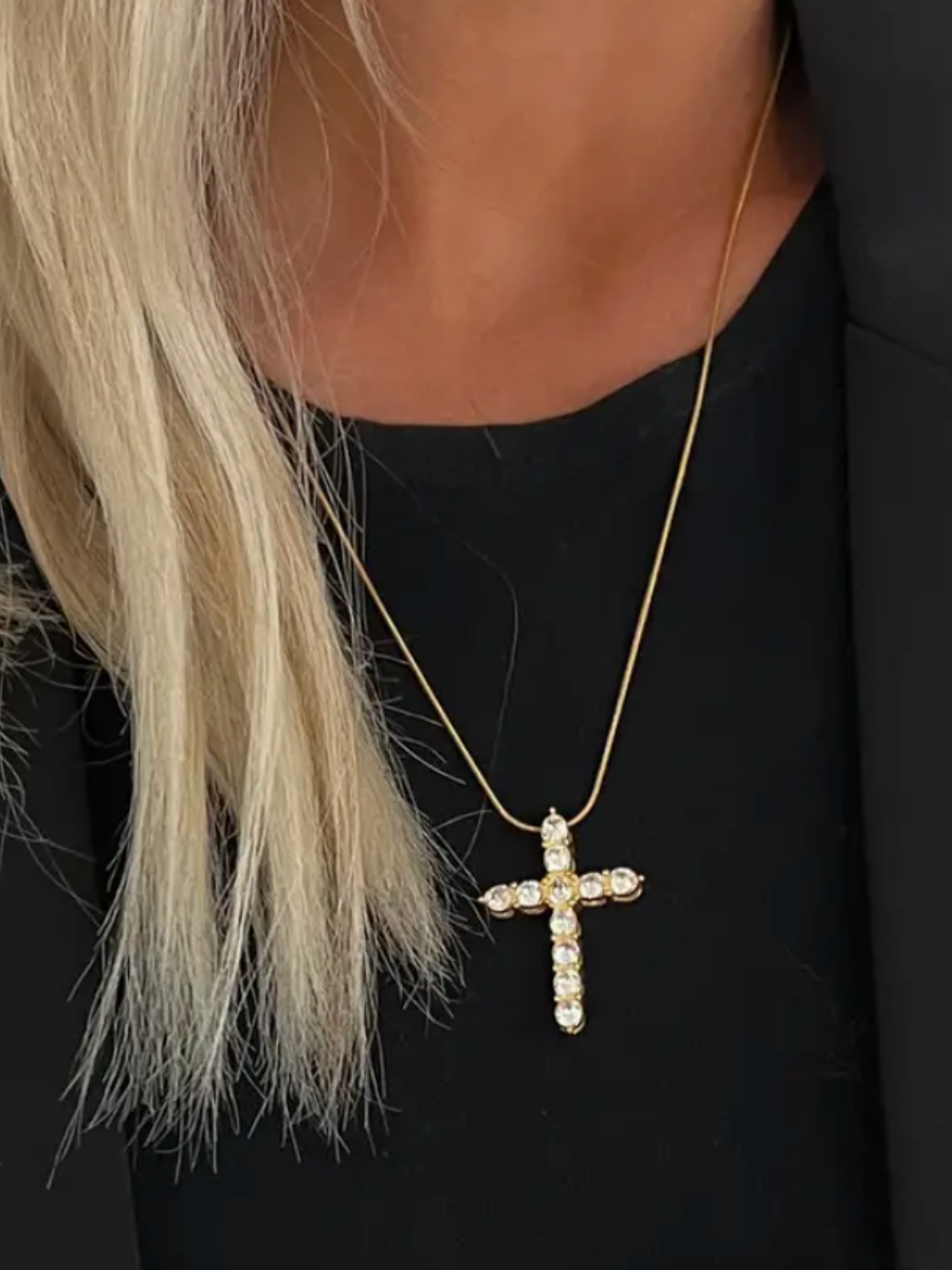 XL Diamond Cross Necklace – Josie's Boutique