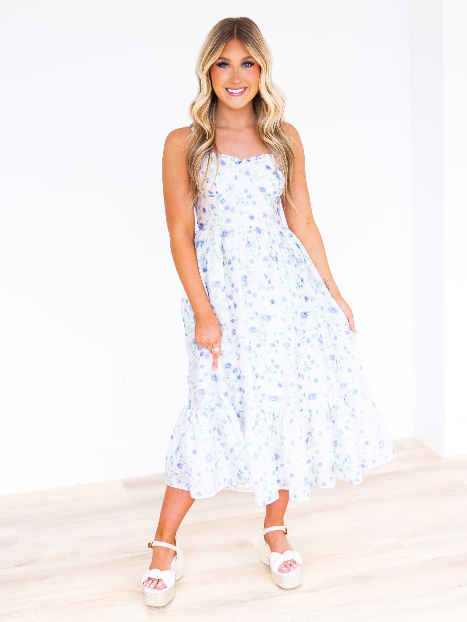 Luck Be A Lady Floral Dress – Josie's Boutique