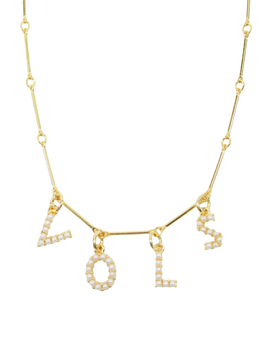 Pearl Vols Necklace