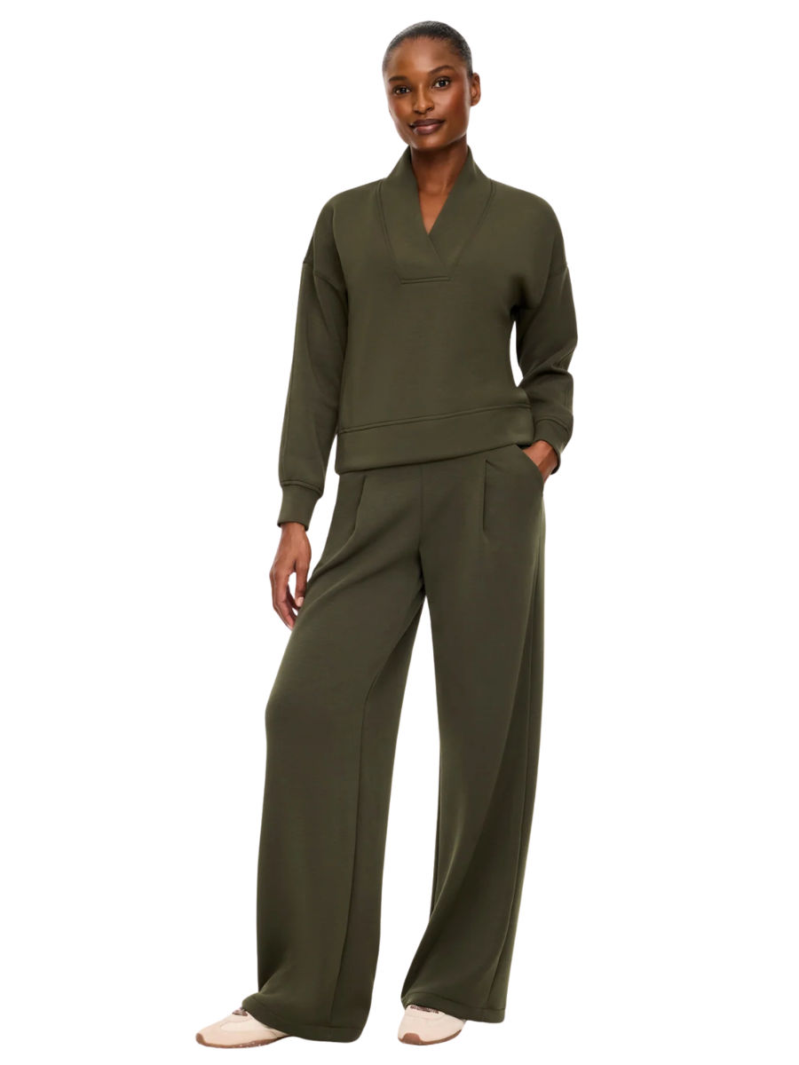 SPANX AirEssentials® V-Neck Long Sleeve Top