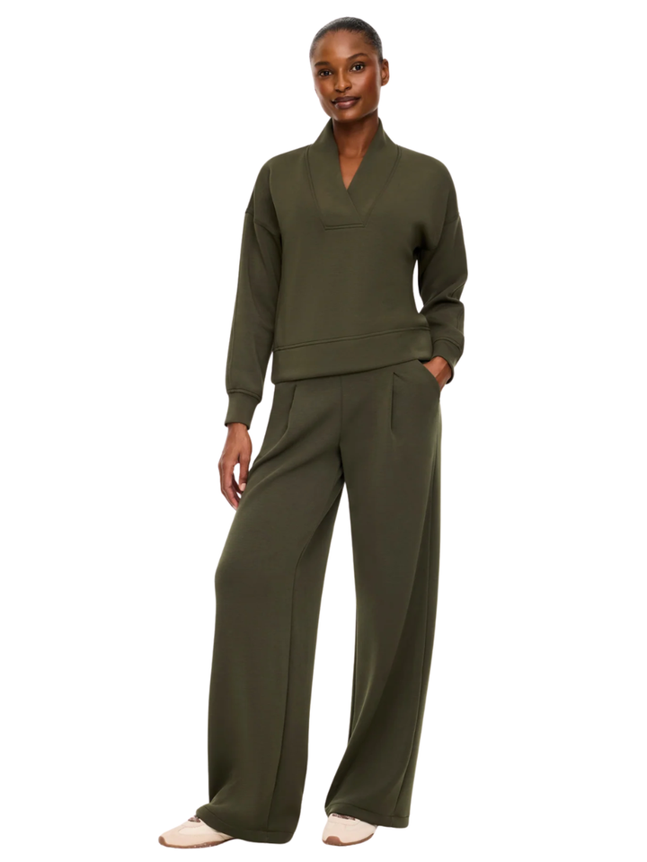 SPANX AirEssentials® V-Neck Long Sleeve Top