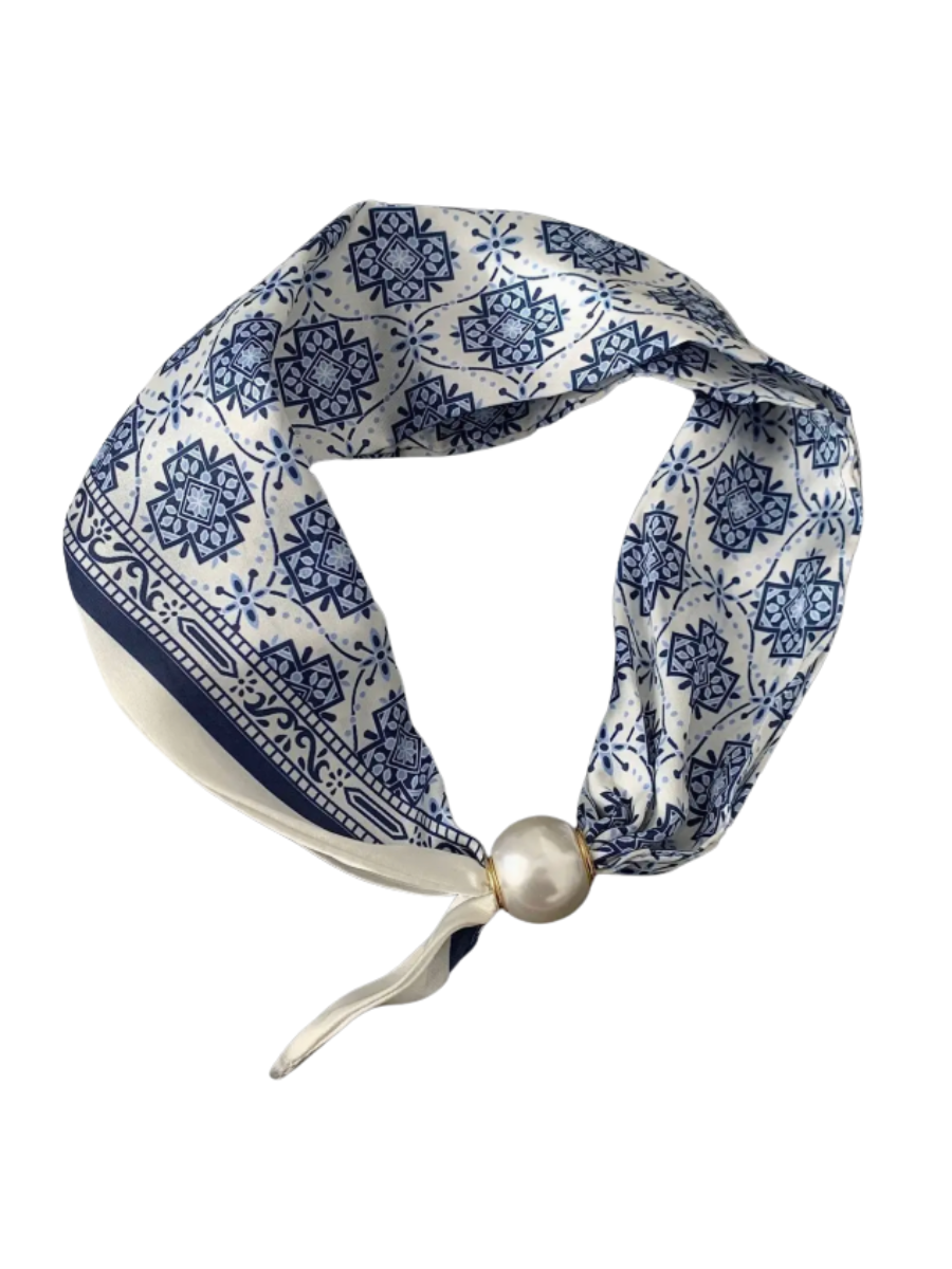 Vintage Print Pearl Magnetic Clasp Scarf