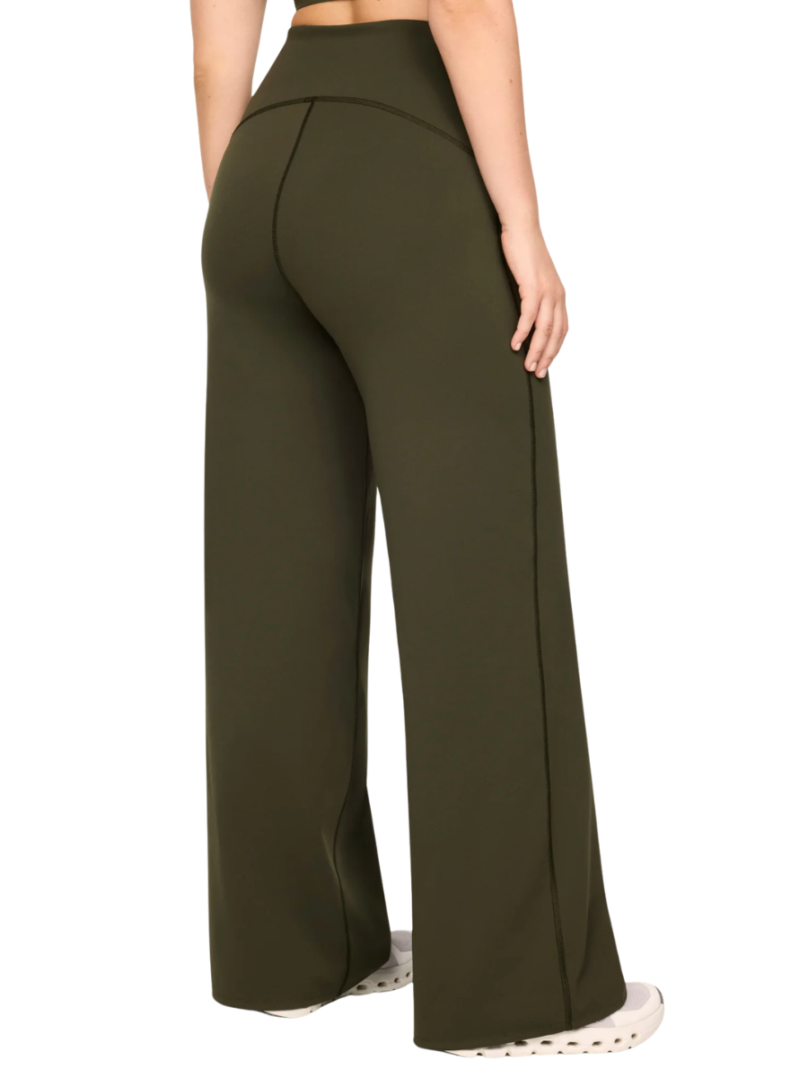SPANXshape® Booty Boost® Wide Leg Pant