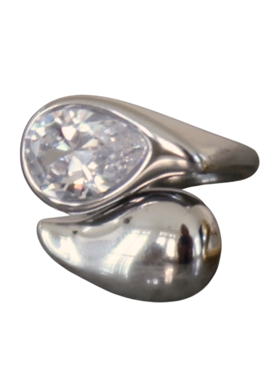 Julianna Ring