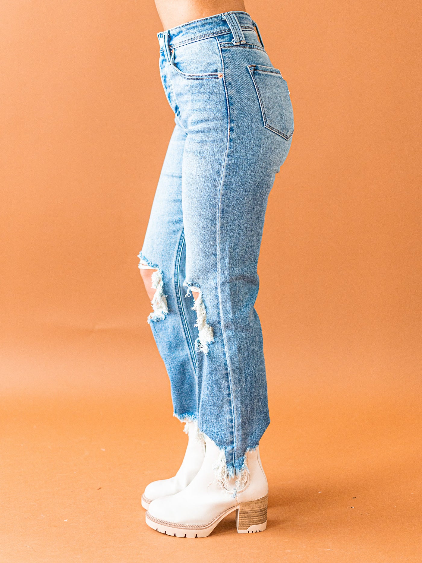 Lucky Stride Distressed Jeans