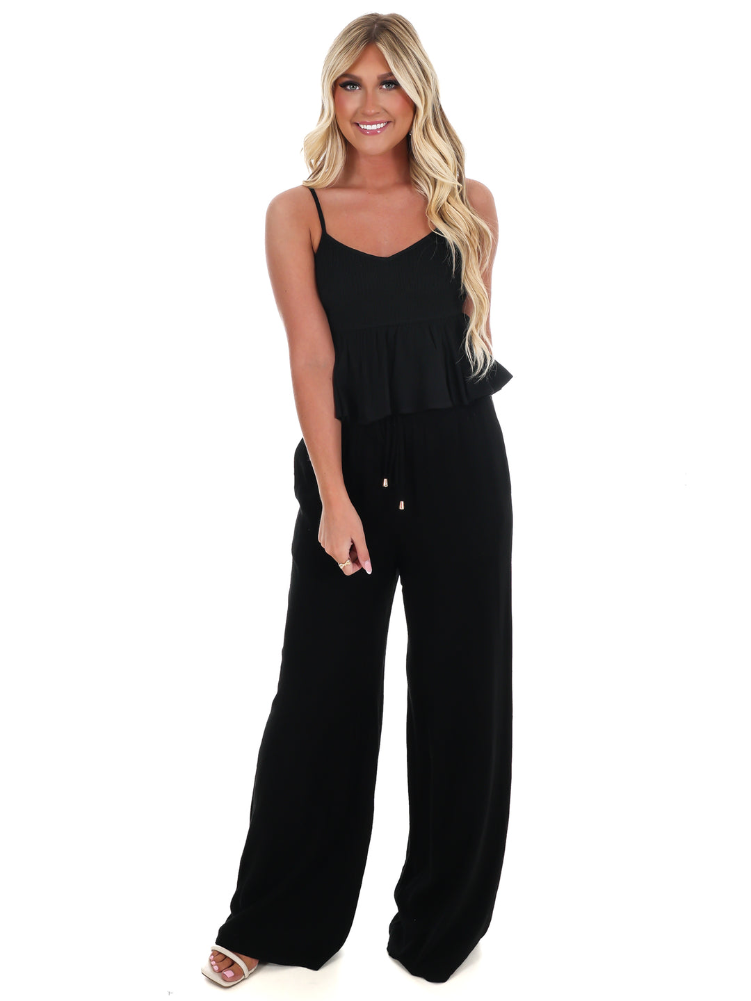 Chasing that Feeling Linen Top