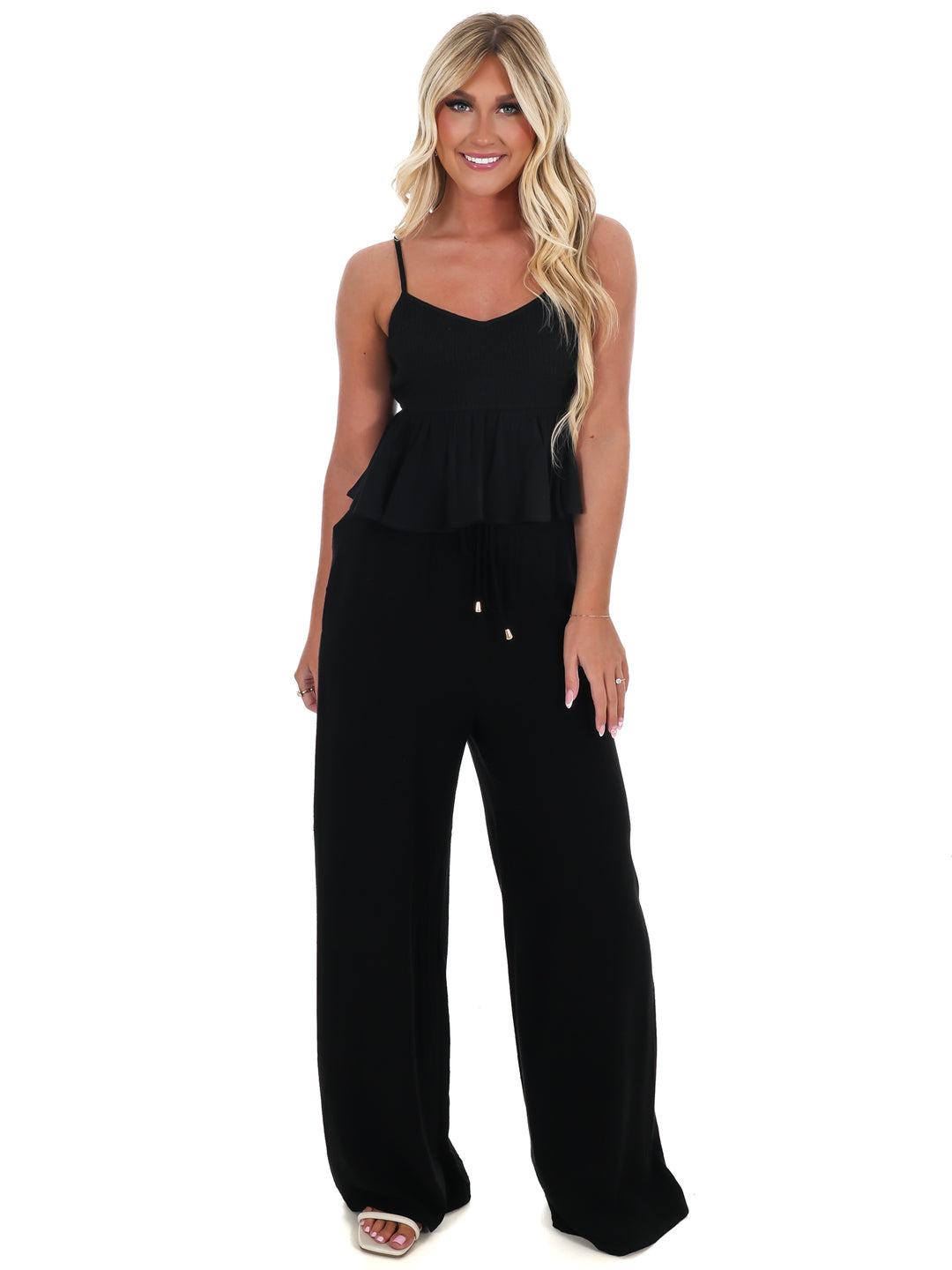 Chasing that Feeling Linen Top