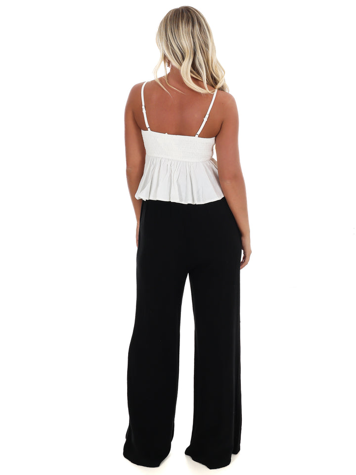 Chasing that Feeling Linen Top