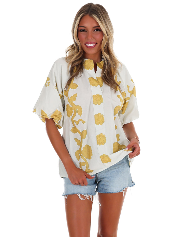 Pretty Detail Collared Top