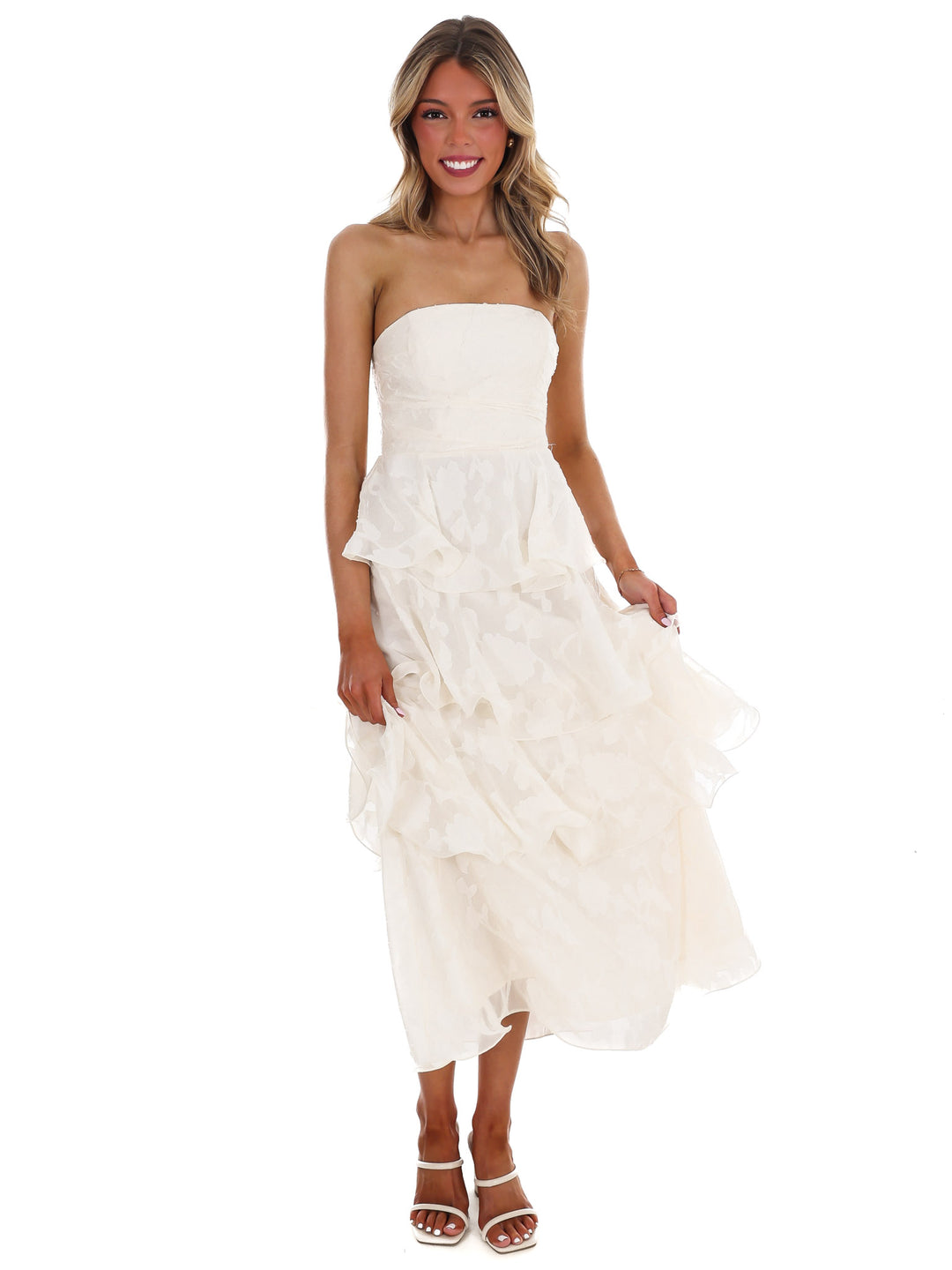 Scenic Style Tiered Maxi Dress