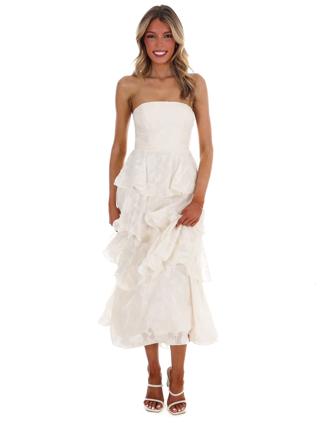 Scenic Style Tiered Maxi Dress
