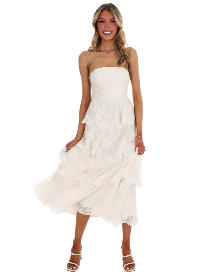 Scenic Style Tiered Maxi Dress