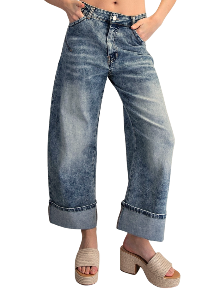 Runaround Rolled Up Hem Jeans