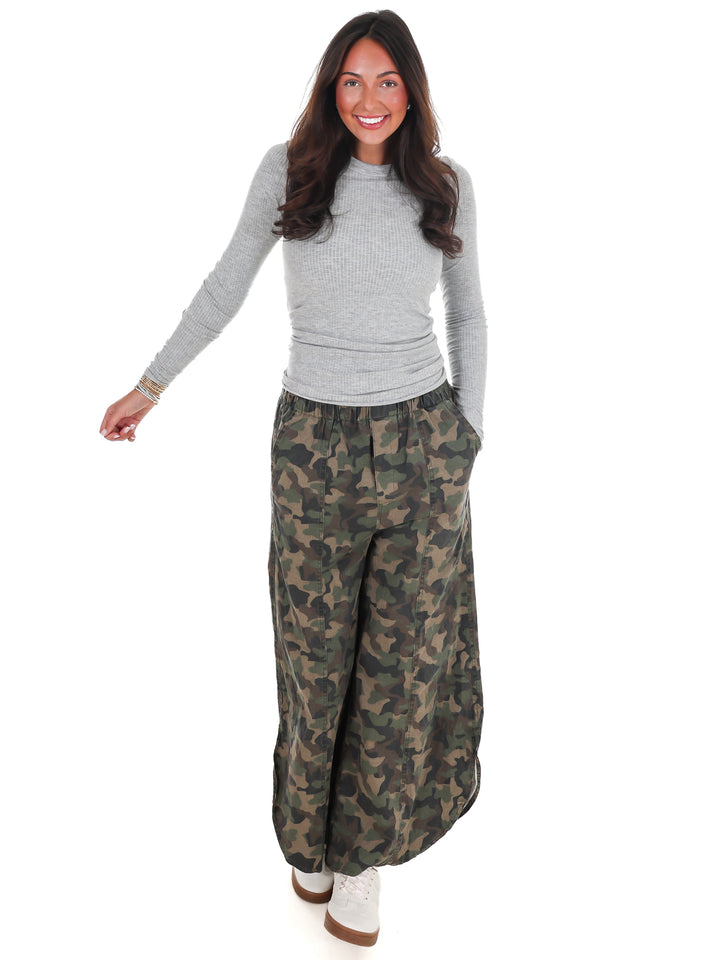 Off the Grid Tulip Camo Pants