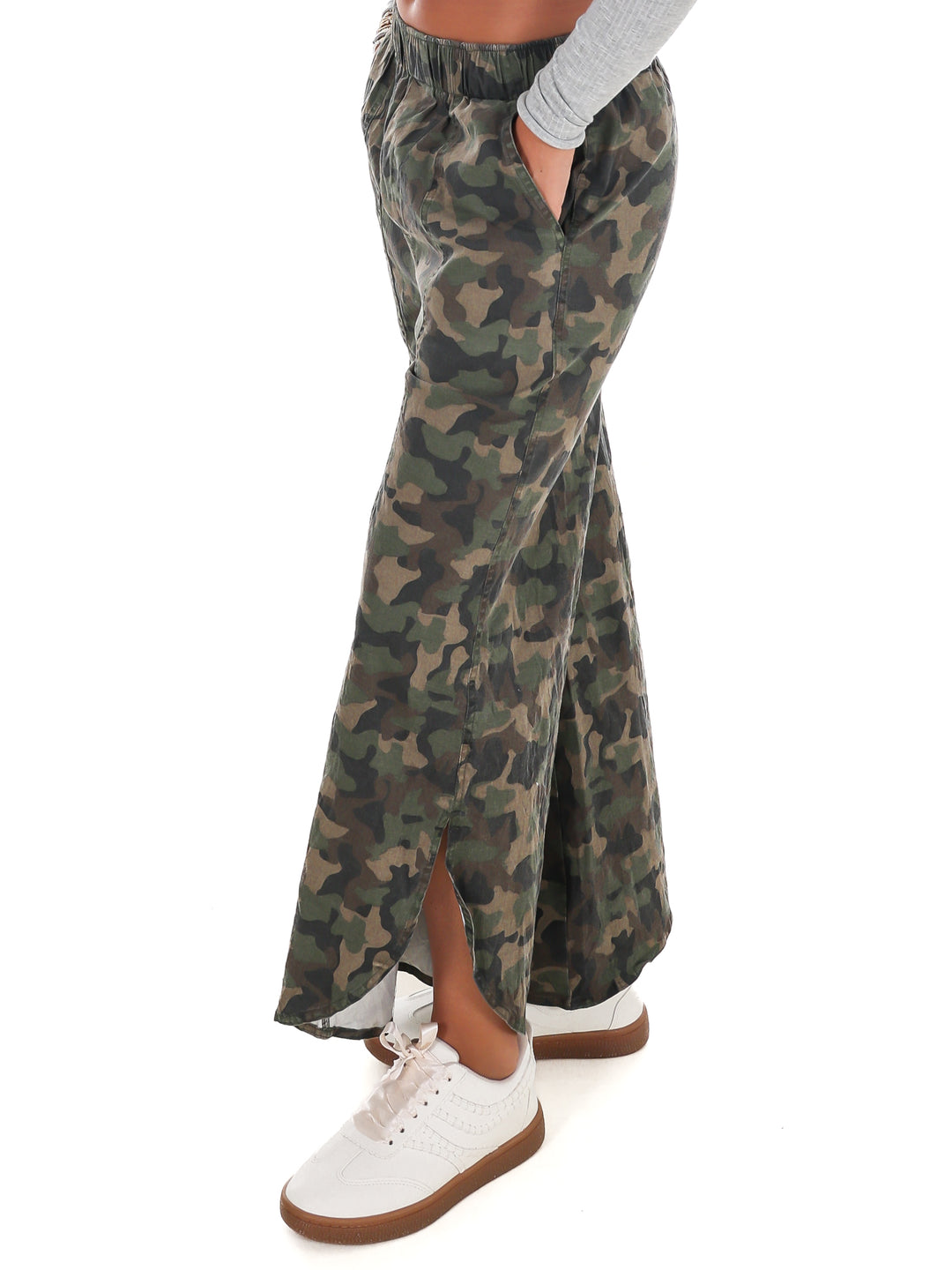 Off the Grid Tulip Camo Pants