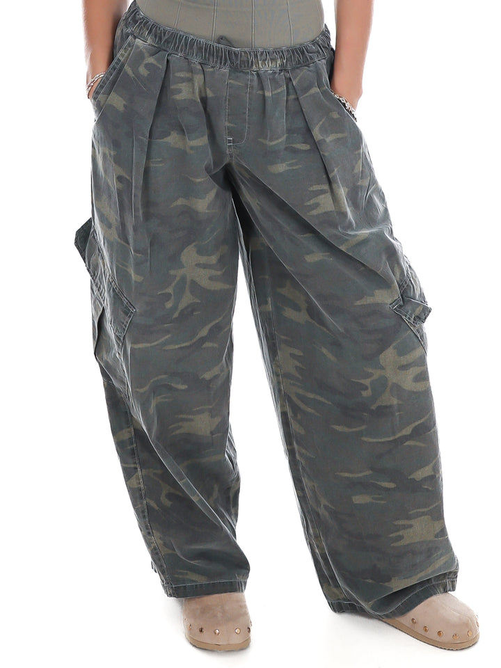 Briar Camo Cargo Pants