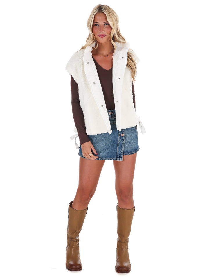 Oversized Fleece Vest Doorbuster