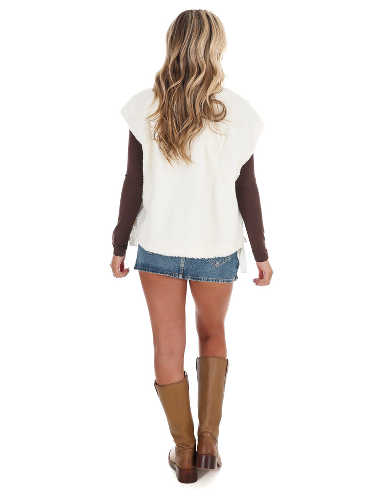 Oversized Fleece Vest Doorbuster