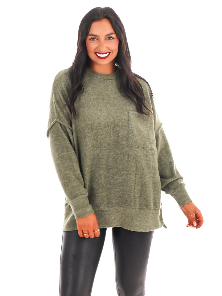 Everyday Cozy Oversized Melange Pocket Top Doorbuster