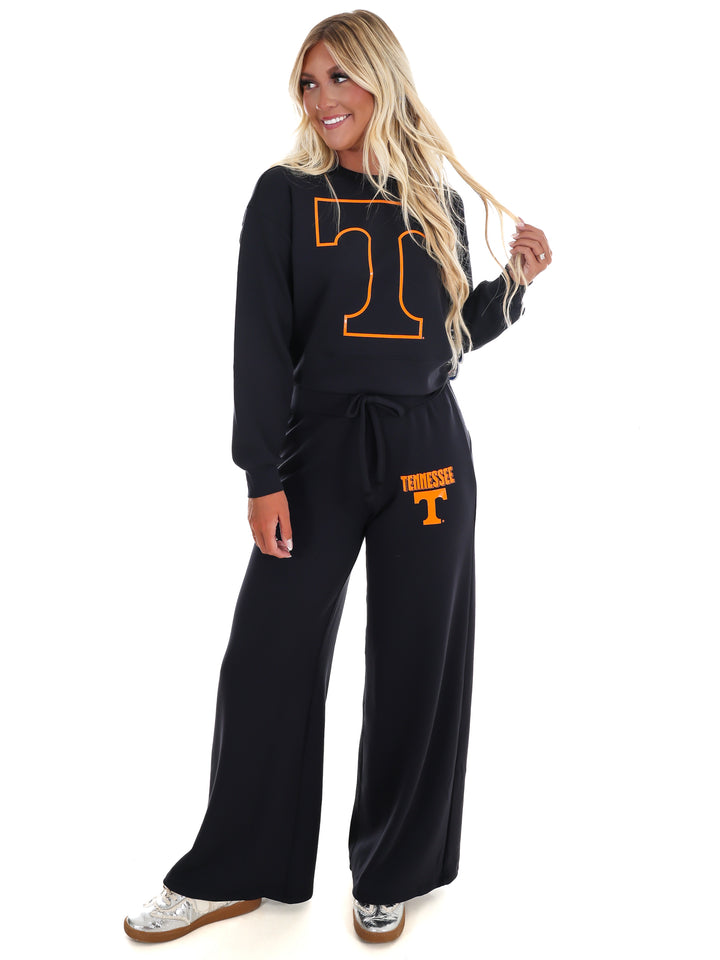 Power T Long Sleeve Crop Top