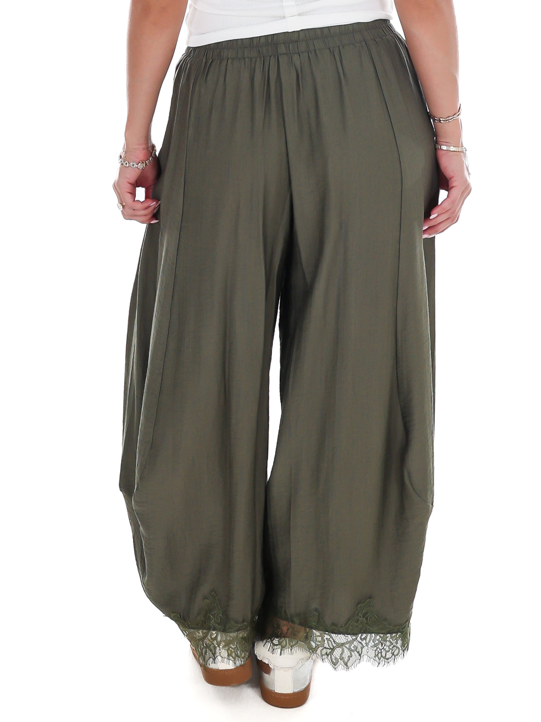 Meadowland Lace Trim Barrel Pants