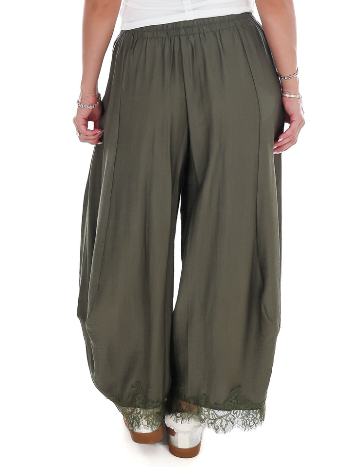 Meadowland Lace Trim Barrel Pants