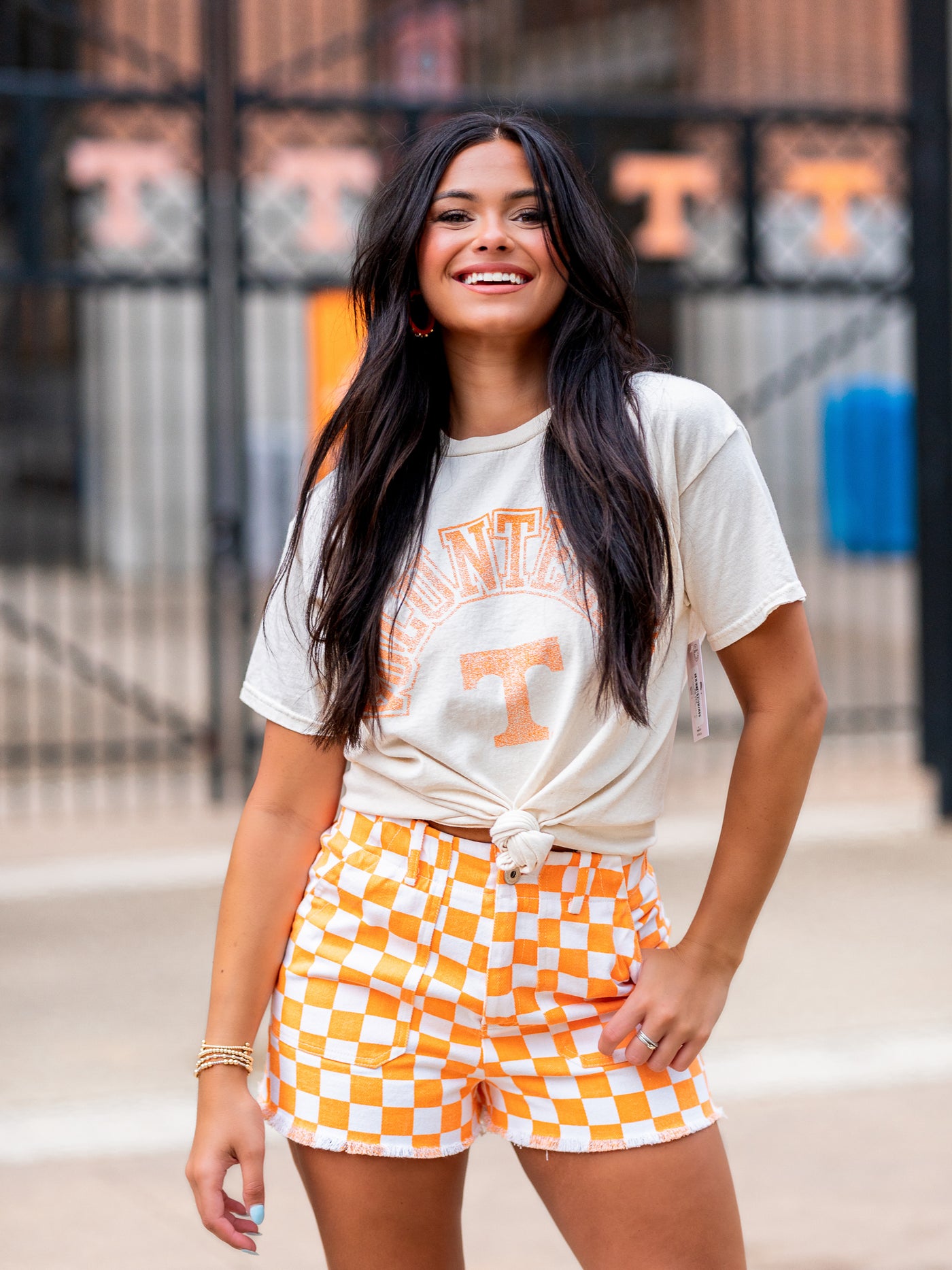 Tennessee Volunteers Mega Arch Thrifted Tee