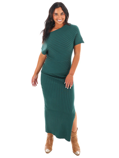 Crisp Casual Ribbed Midi Dress