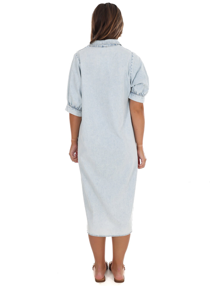 Weekend Wander Denim Midi Dress