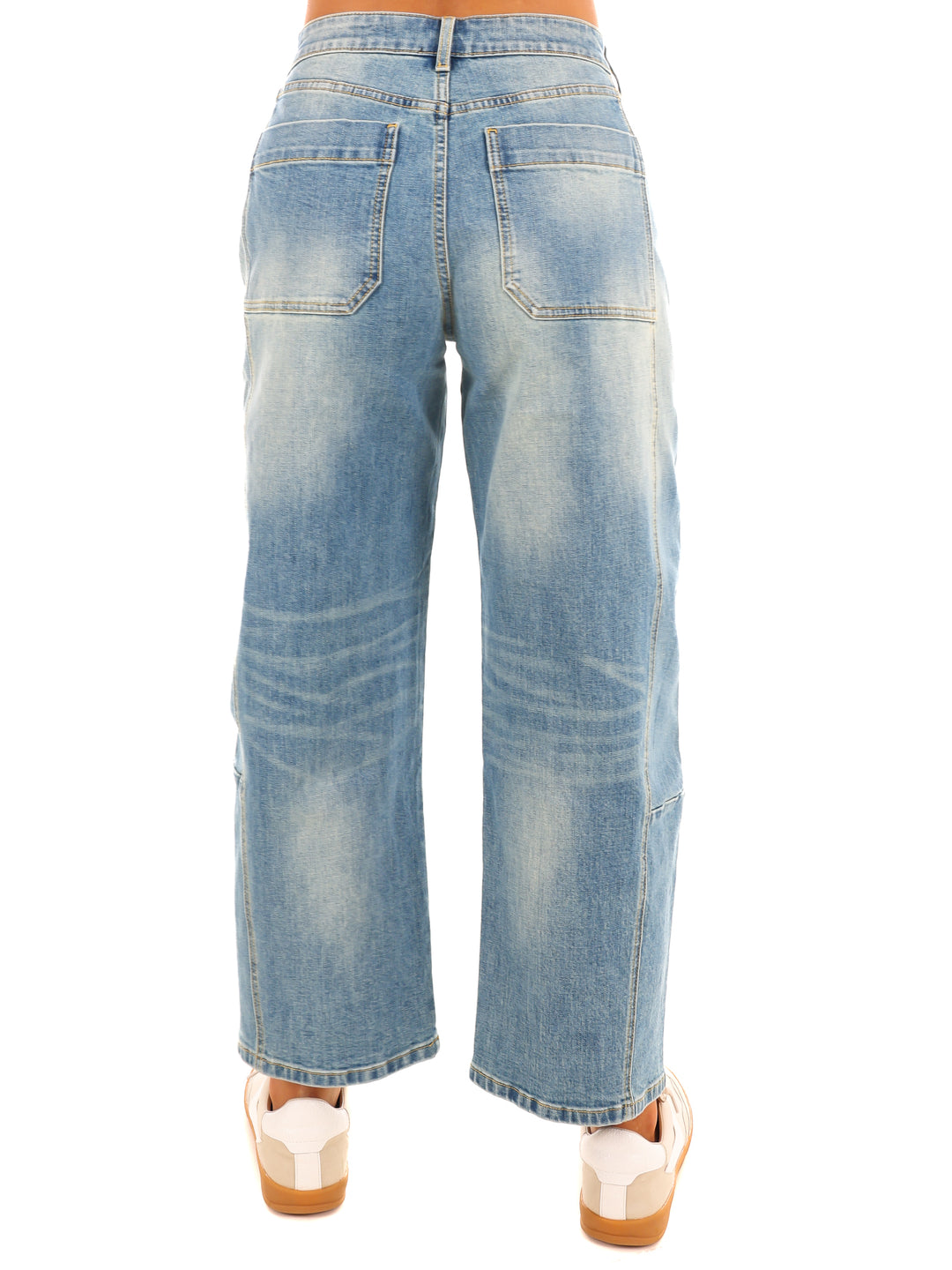 Loose Fit Barrel Jeans