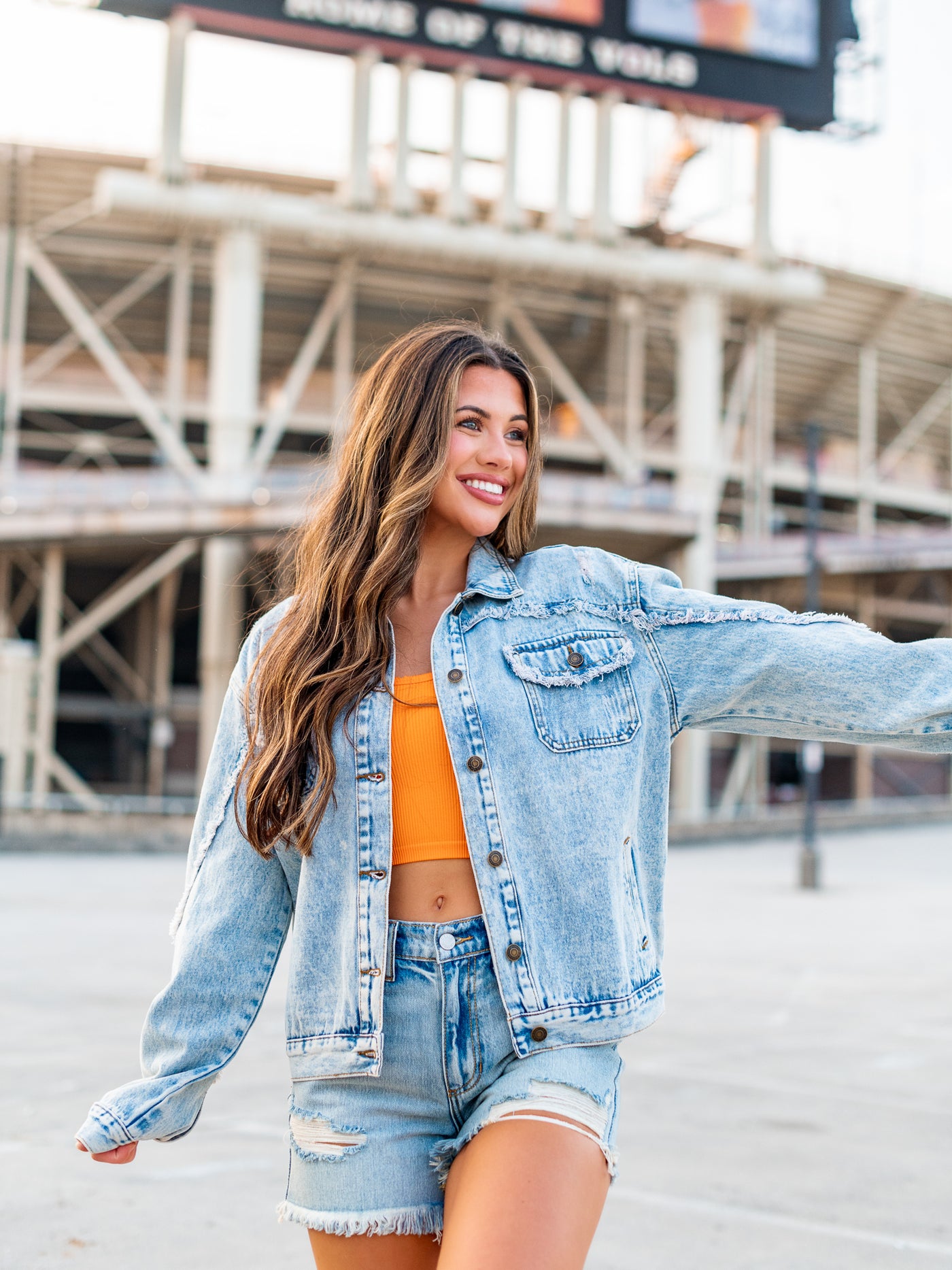 Tennessee Volunteers Tailgate Queen Light Wash Denim Jacket