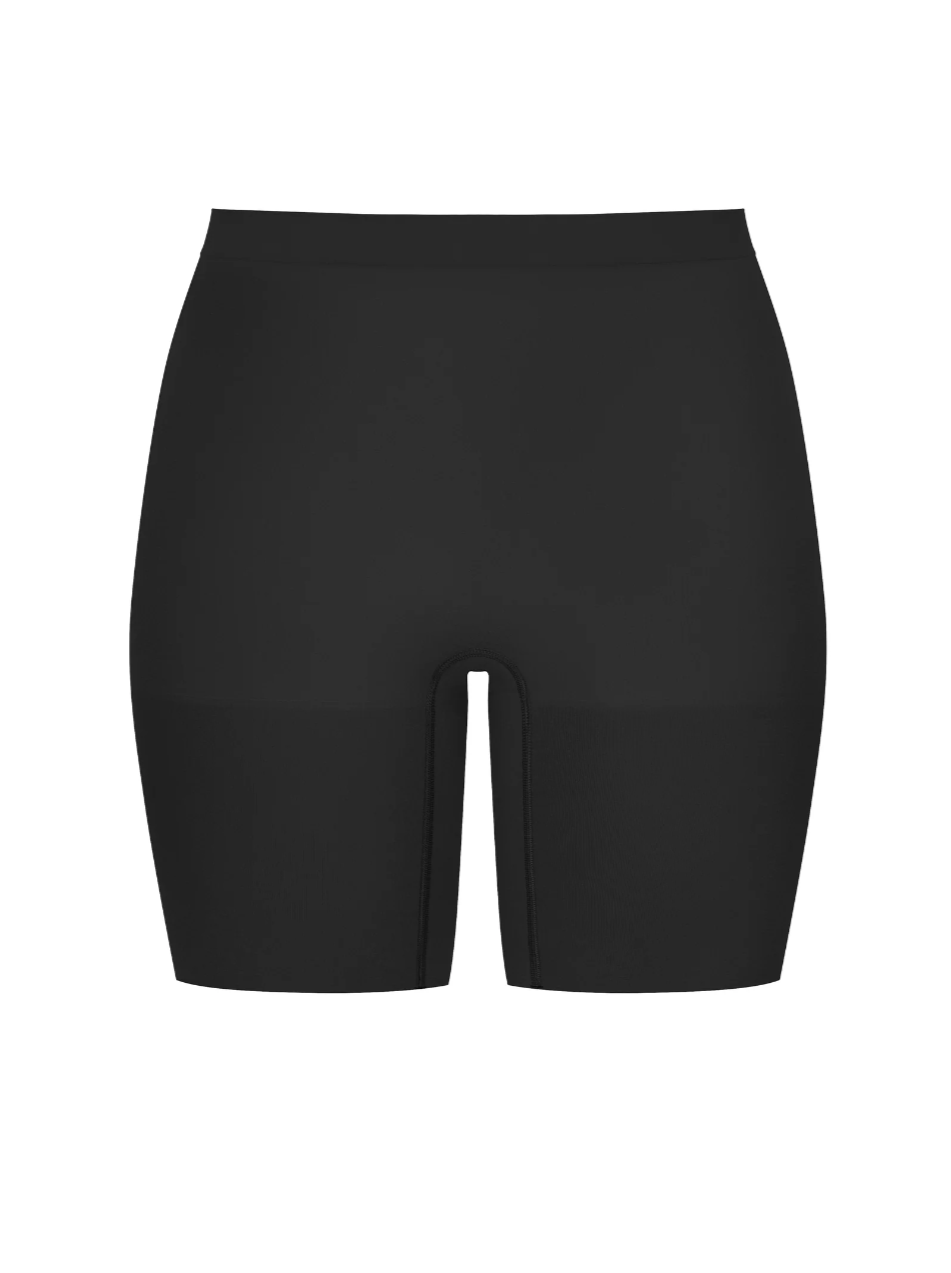 Spanx Seamless Power Sculpting Mid-Thigh Short – Josie's Boutique