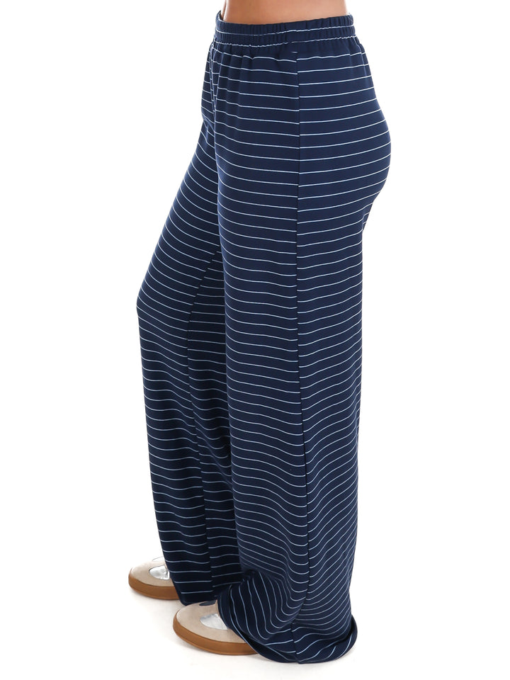 Warm Wishes Fleece Pants