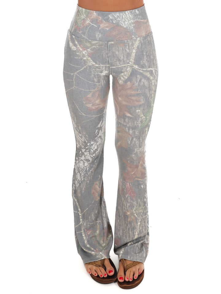 Tribe Kelley Ribbed Flare Leggings - Break Up