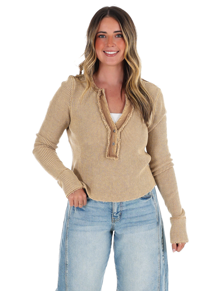 Sky's the Limit Thermal Top