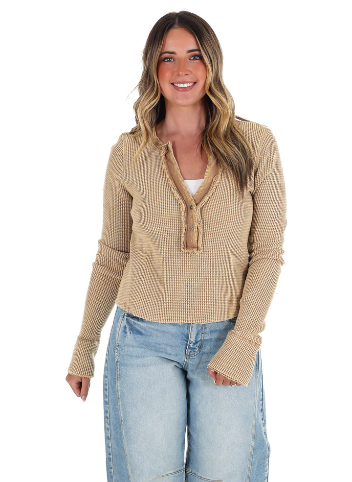 Sky's the Limit Thermal Top