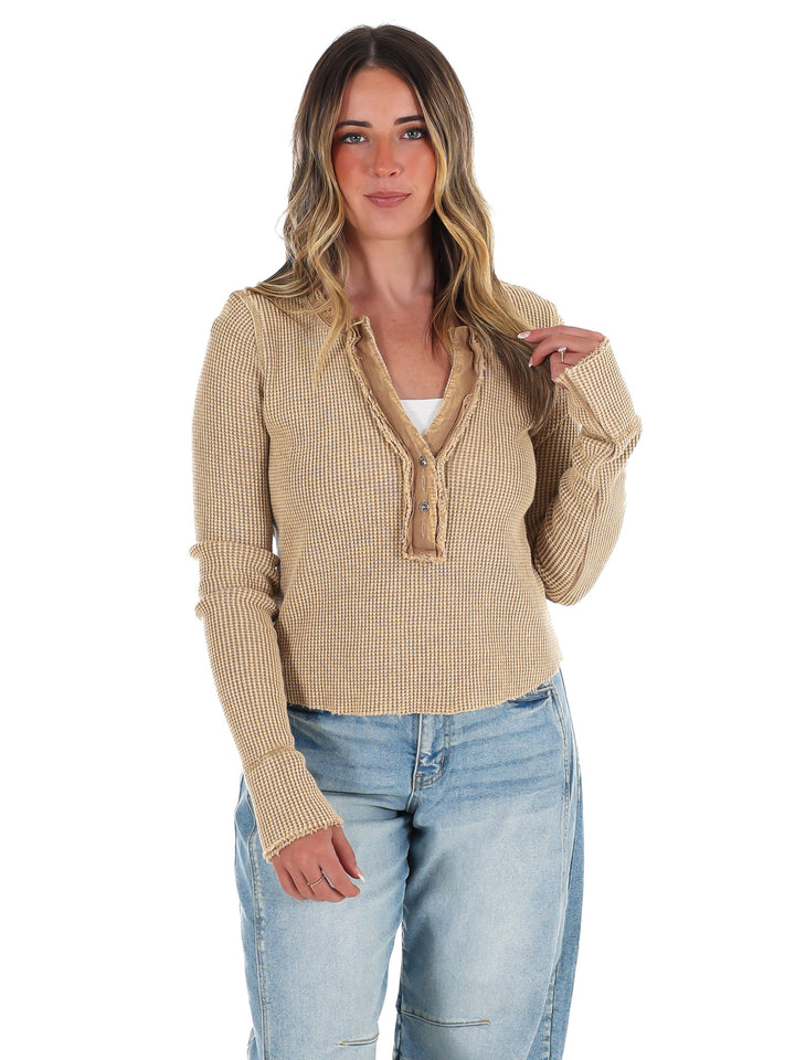 Sky's the Limit Thermal Top