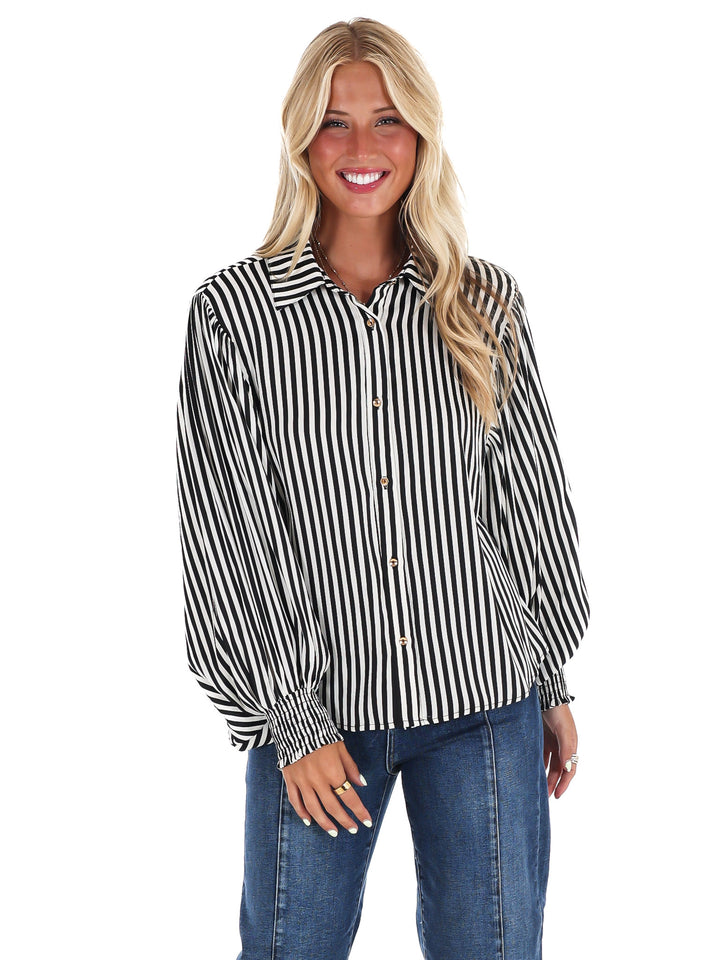 Airy Lines Stripe Top