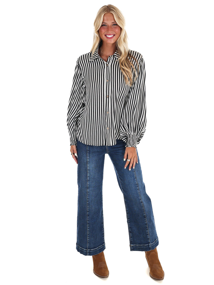 Airy Lines Stripe Top