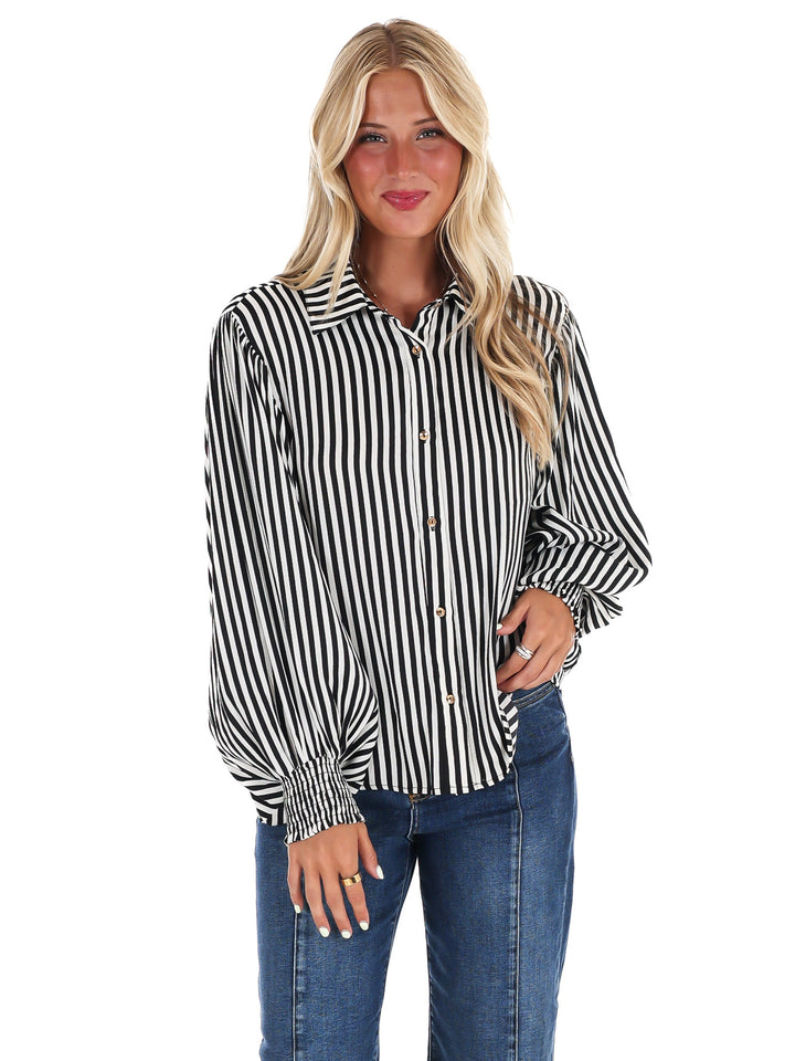 Airy Lines Stripe Top