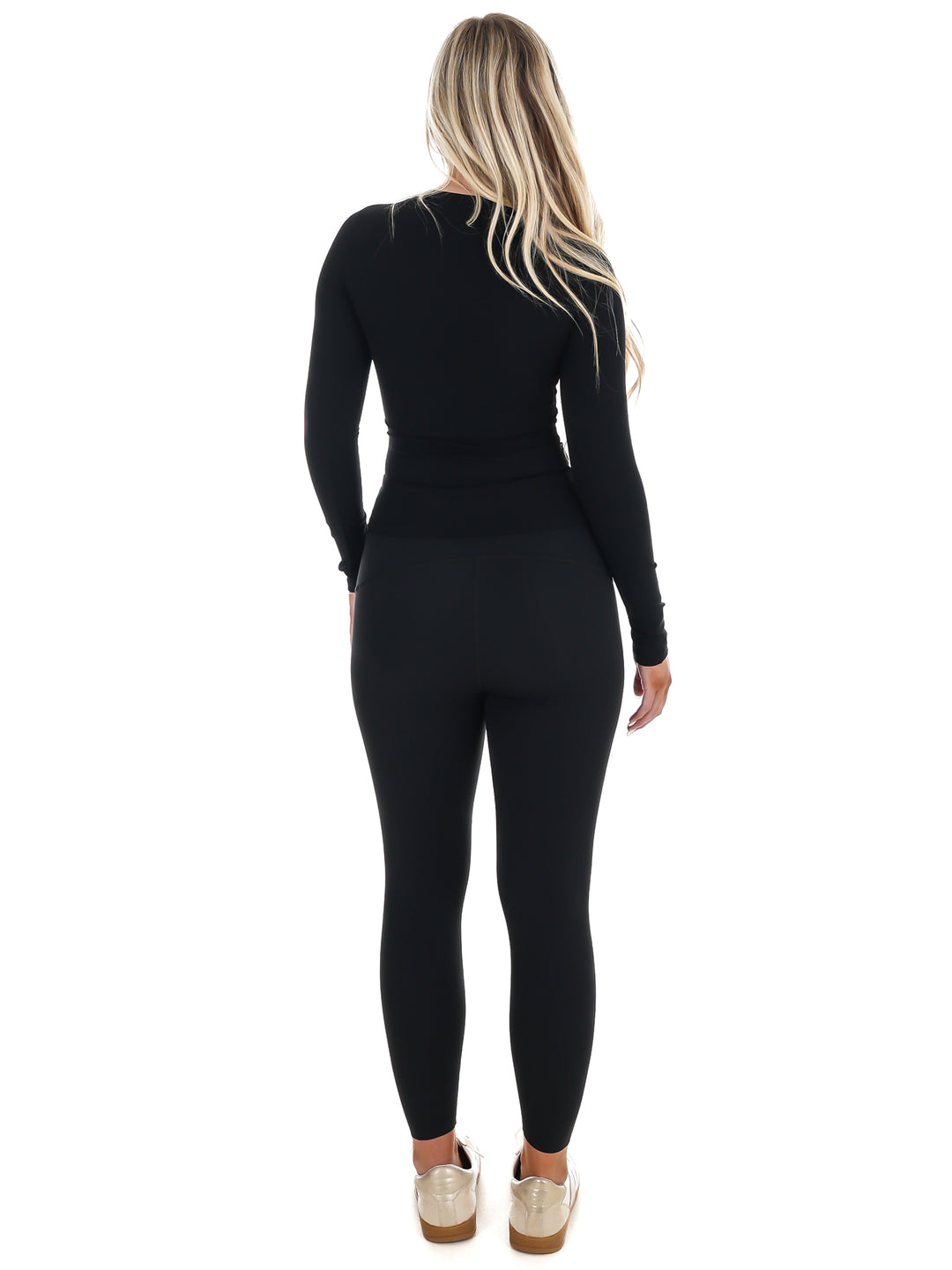 Run the Day Performance Fitted Top