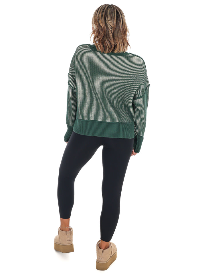 Oversized Two Tone Waist-Length Sweater Doorbuster