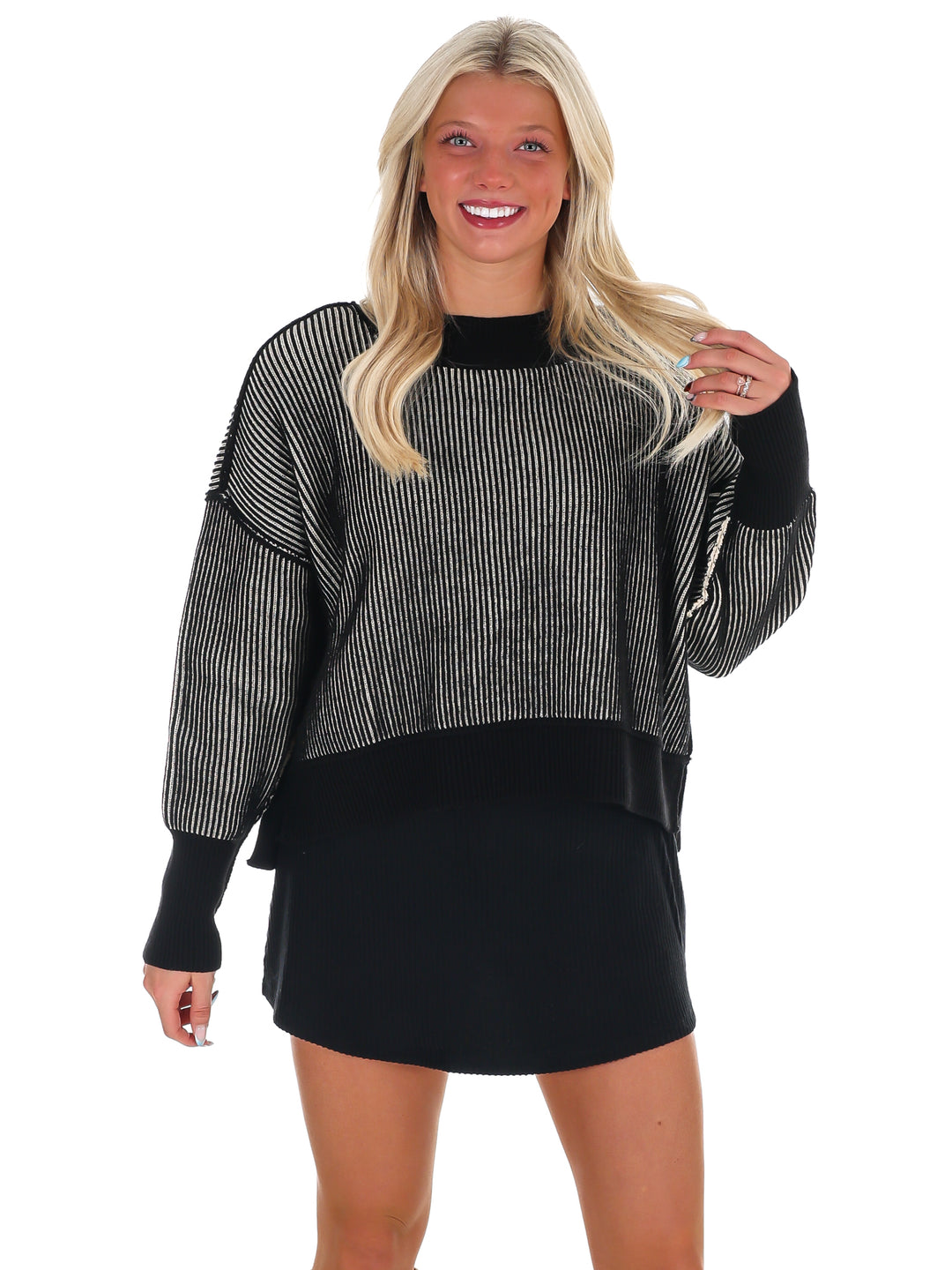 Oversized Two Tone Waist-Length Sweater Doorbuster