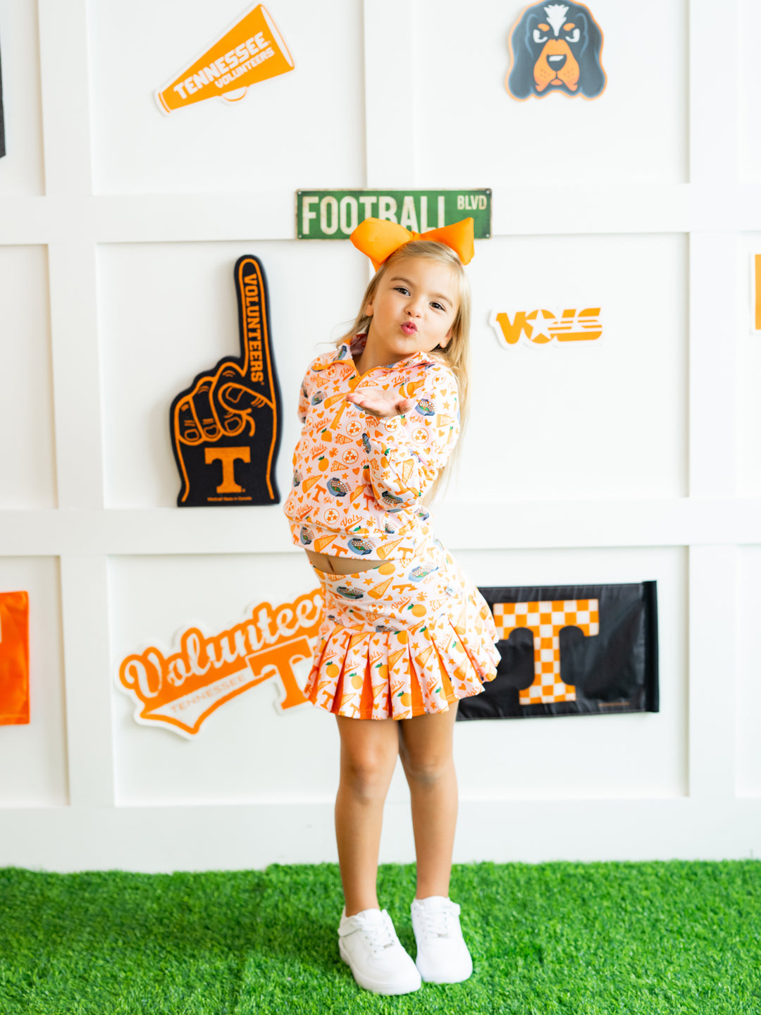 Vols Vibes Quarter Zip Pleated Skort Set