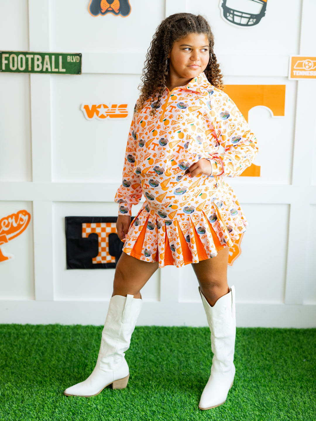 Vols Vibes Quarter Zip Pleated Skort Set