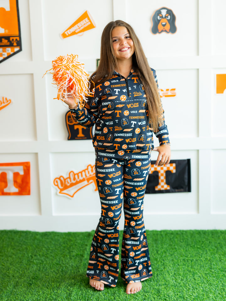 Dark Mode Vols Quarter Zip Flare Pant Set