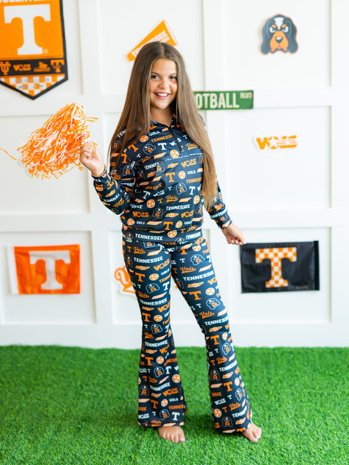 Dark Mode Vols Quarter Zip Flare Pant Set