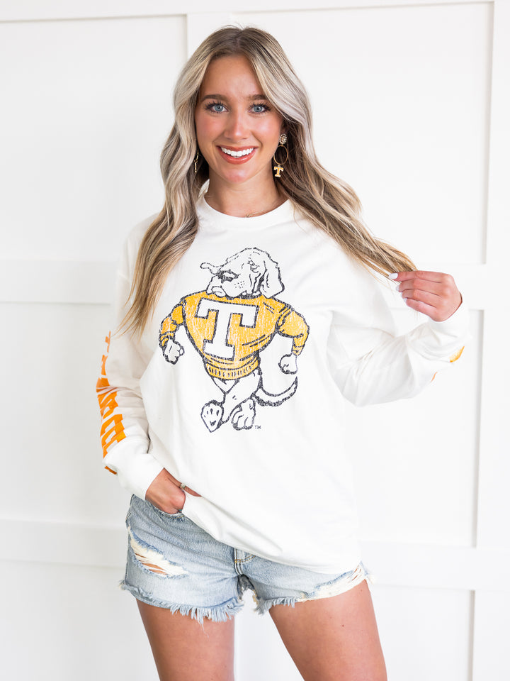 Volunteers Smokey Oversized Long Sleeve Tee