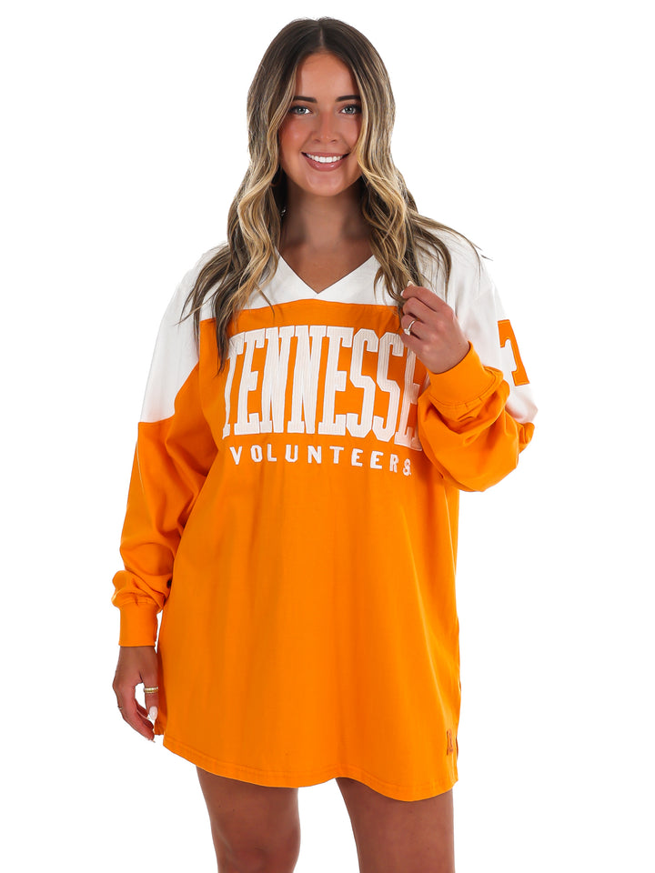 Tennessee Victory V-Neck Oversized Pullover