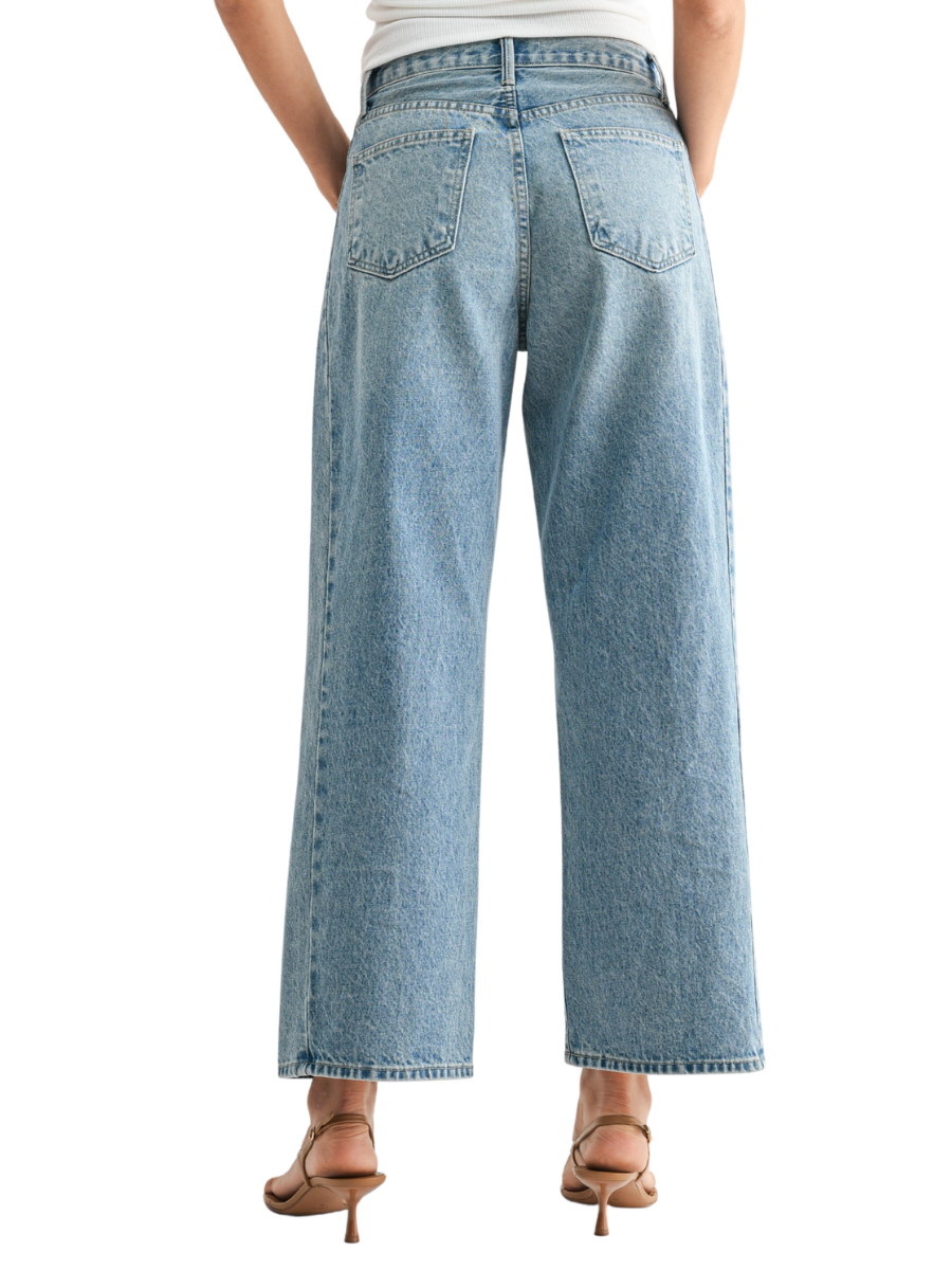 Viral Mid Rise Barrel Jean